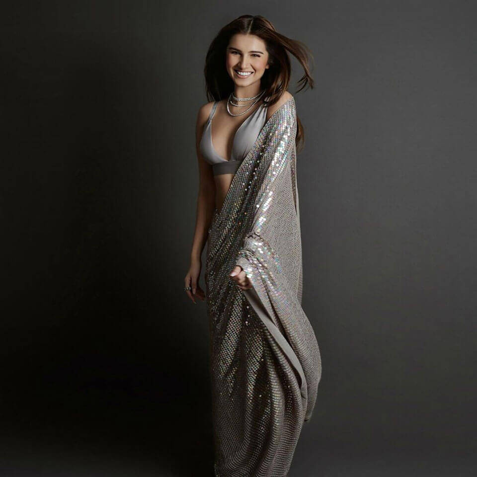 Dazzlerr - Trendy Blouses Inspired by Bollywood Divas to Rock in These Summers