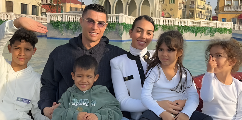 Georgina Rodríguez with family